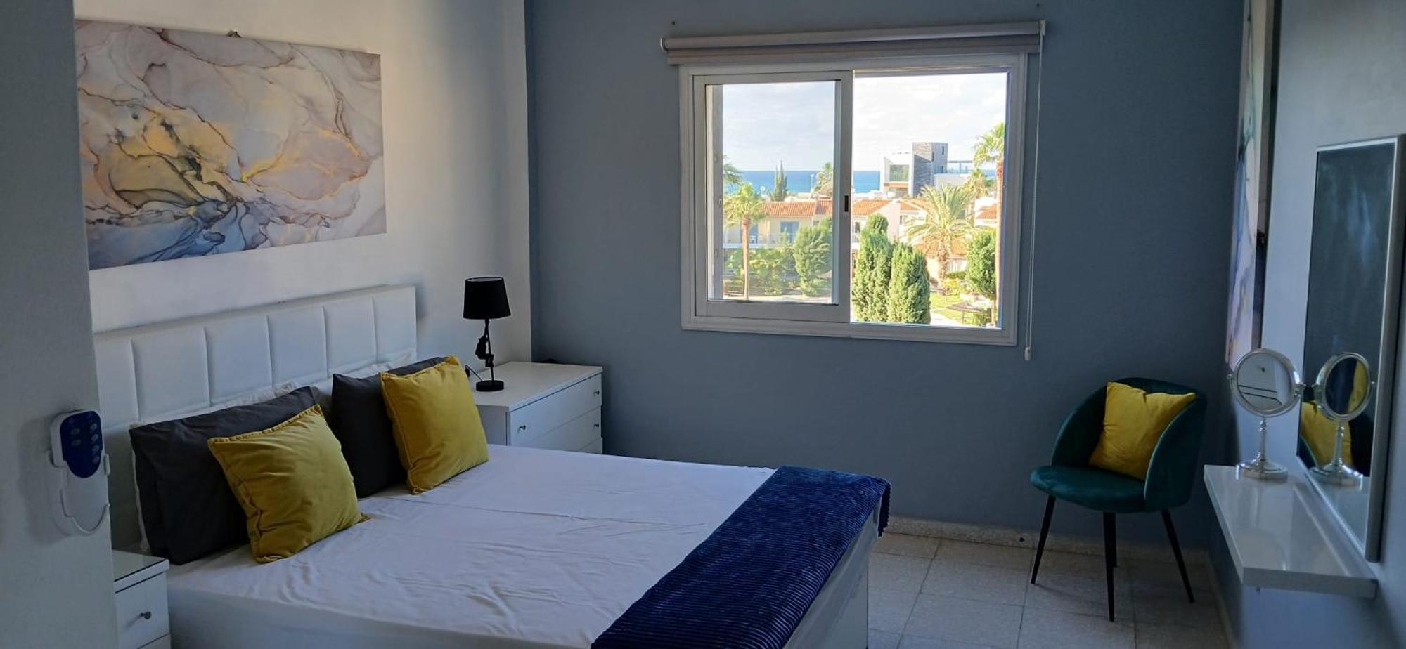 Modern Sea View Regina Gardens Apartment Paphos