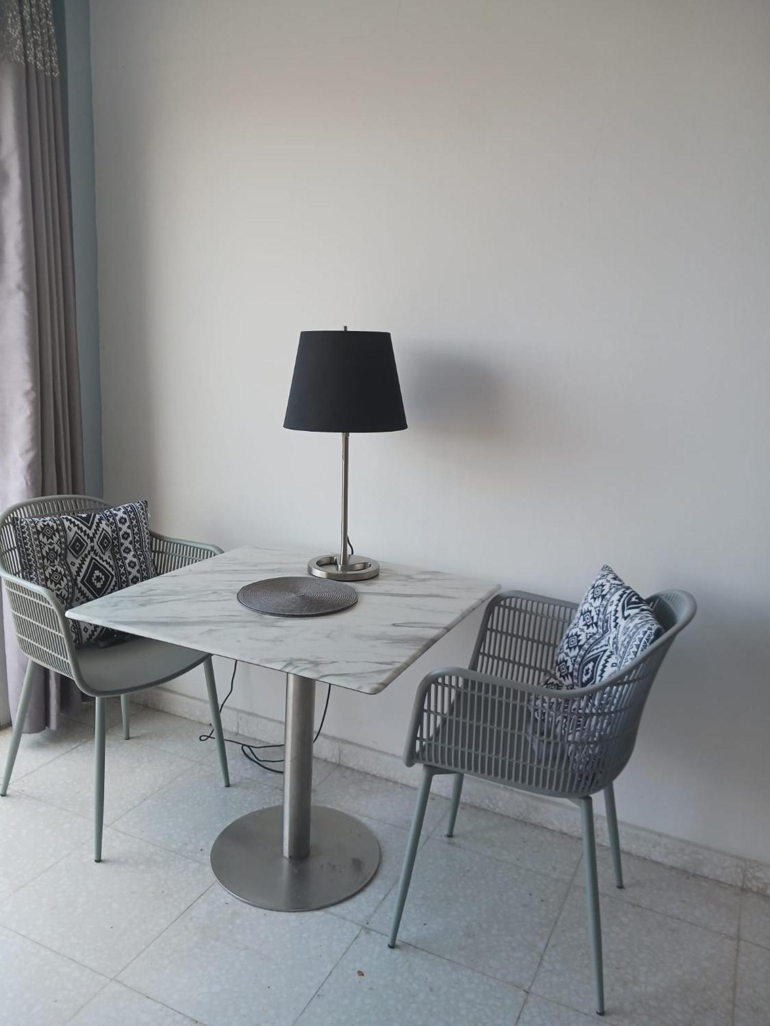 Modern Sea View Regina Gardens Apartment